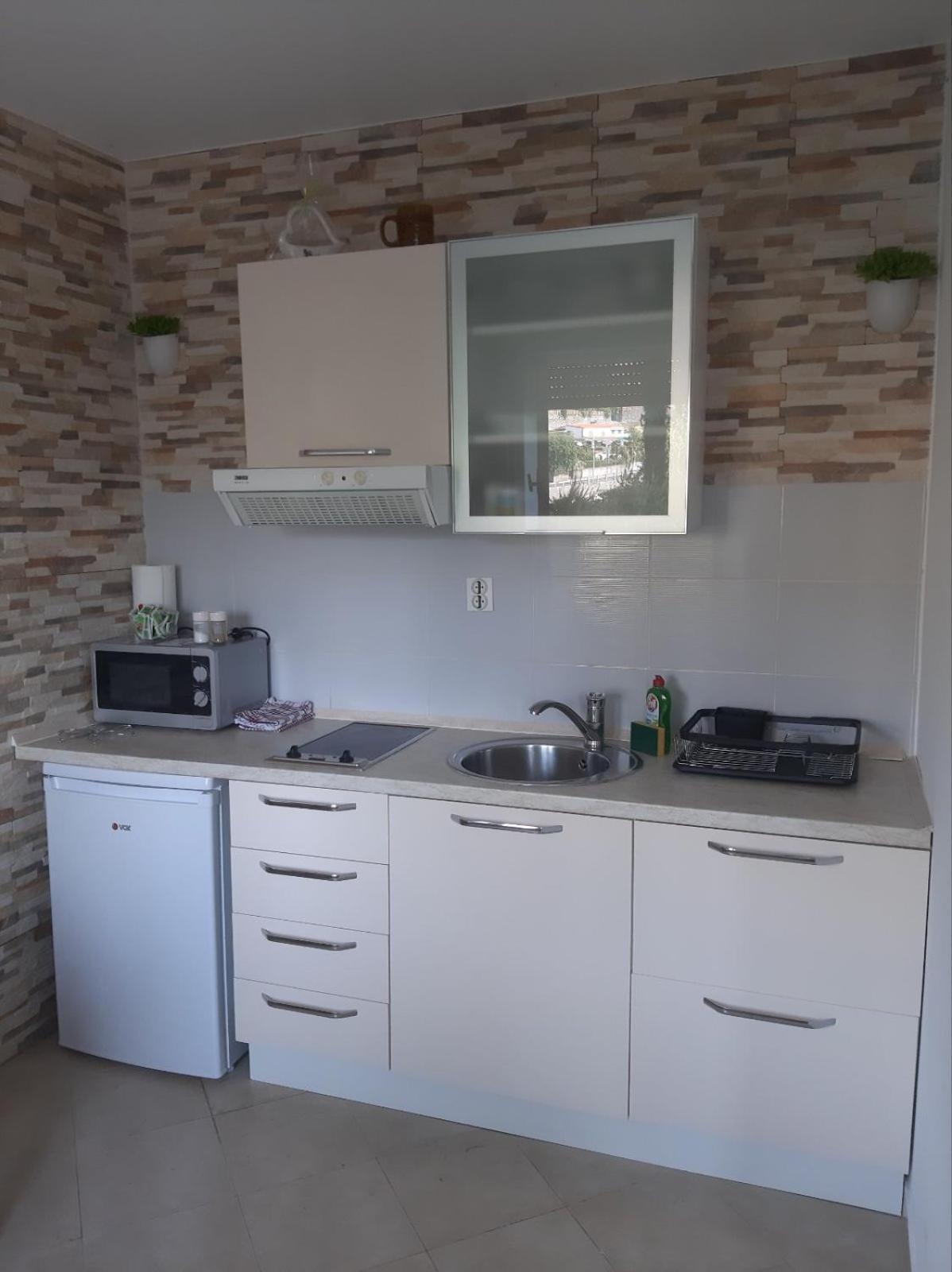 Apartmani Kadmen Ika Eksteriør billede